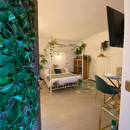 Апартаменты Little Forest In *